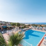HER_71073_Adonis_Studios_0616_02